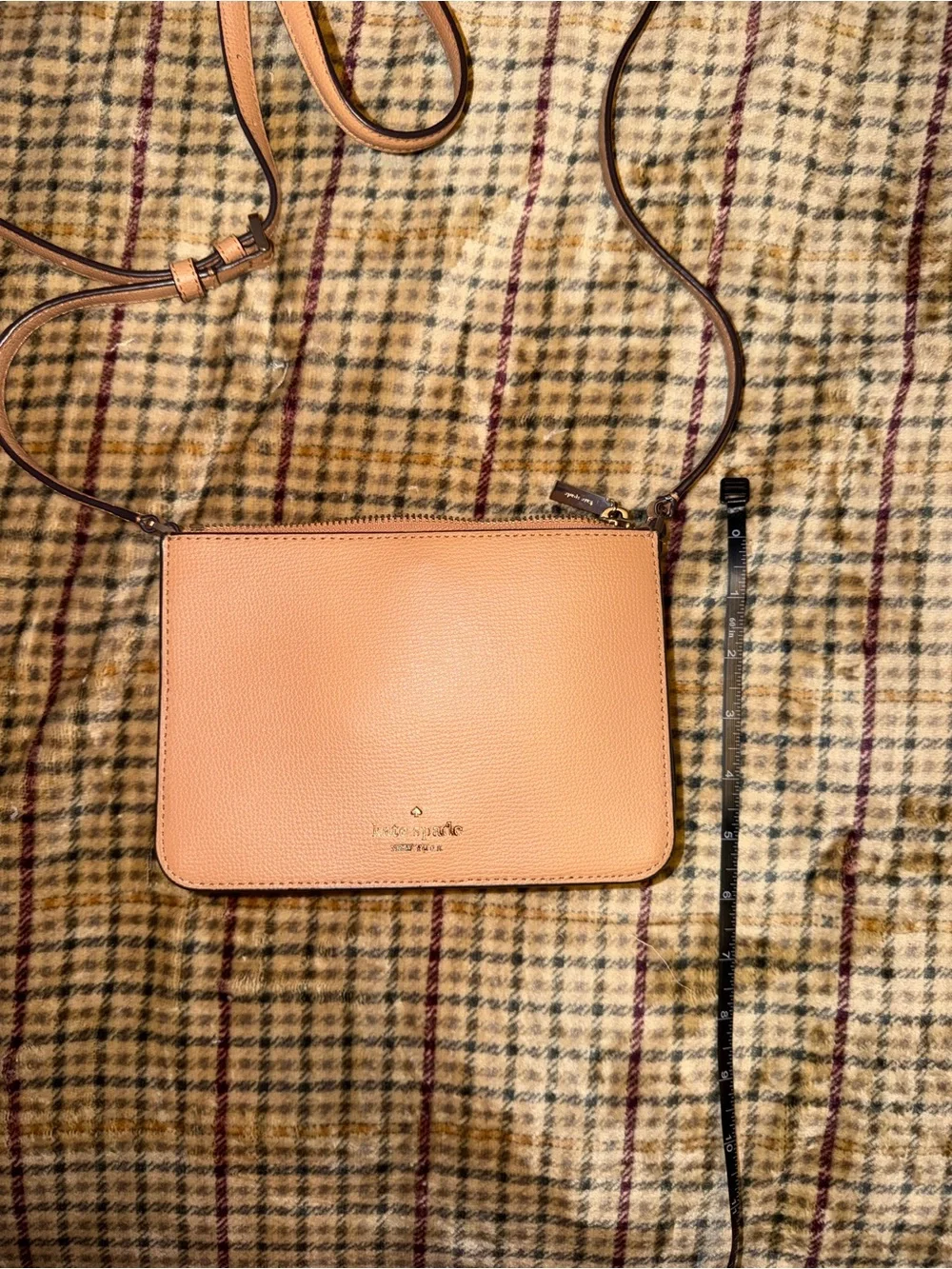 kate spade compact pebble
